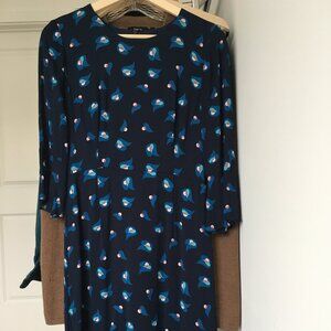 Geo Tea Dress – Navy/Blue Floral